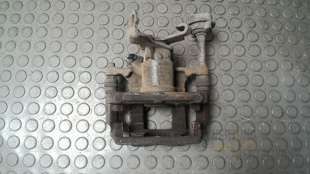 Foto: BREMSSATTEL HINTEN RECHTS eines Opel Astra 1.4 Turbo ecoFLEX Start/Stop Fun