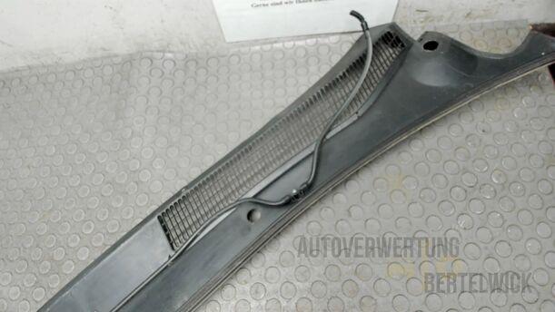 Foto: WINDLAUF eines Opel Corsa 1.2 16V Fun