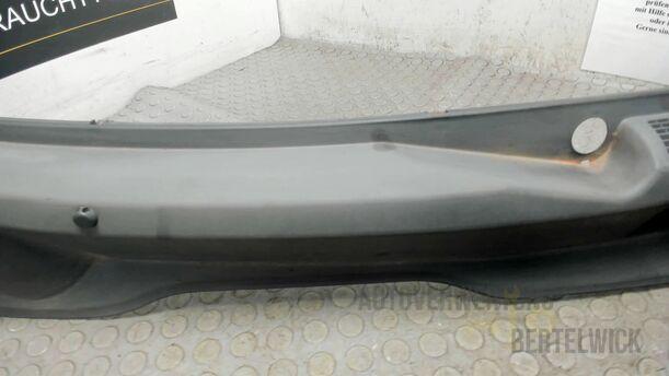 Foto: WINDLAUF eines Opel Astra Cabrio 2.2 16V Fun