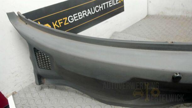 Foto: WINDLAUF eines Opel Astra Cabrio 2.2 16V Fun