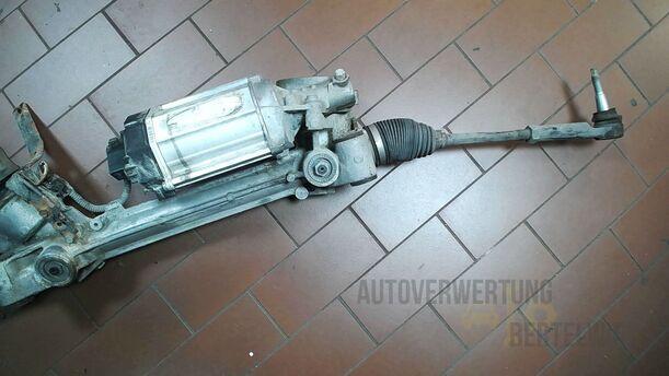 Foto: LENKGETRIEBE ELEKTRISCH/ ELEKTROLENKUNG eines Opel Astra 1.4 Turbo ecoFLEX Start/Stop Fun