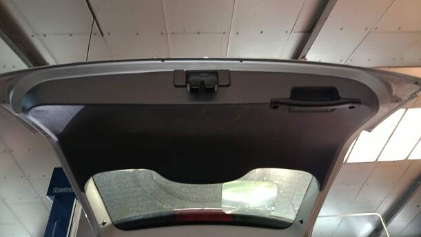 Foto: HECKKLAPPE/ HECKDECKEL eines Ford Focus C-MAX 1.6 Ti-VCT Fun