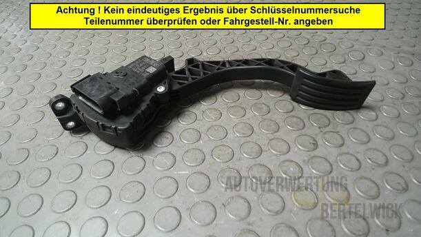 Foto: GASPEDAL eines Ford Focus C-MAX 1.6 Ti-VCT Fun