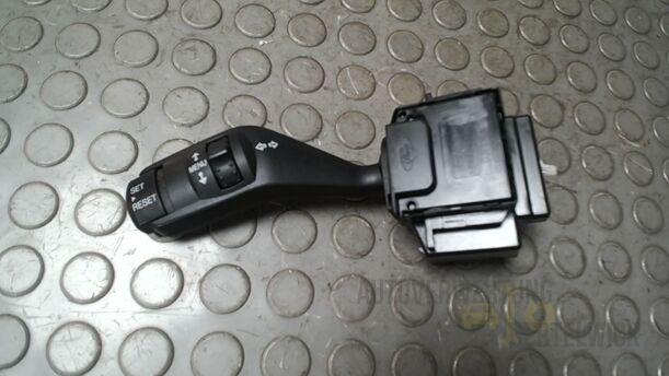 Foto: BLINKSCHALTER/ KOMBISCHALTER eines Ford Focus C-MAX 1.6 Ti-VCT Fun