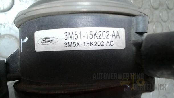 Foto: NEBELSCHEINWERFER LINKS eines Ford Focus C-MAX 1.6 Ti-VCT