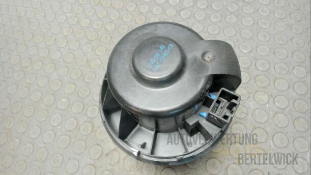 Foto: HEIZUNGSGEBLÄSE ( 2 ZONEN ) eines Ford Mondeo Turnier 2.0 TDCi Aut.