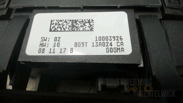 Foto: LICHTSCHALTER eines Ford Mondeo Turnier 2.0 TDCi Aut.