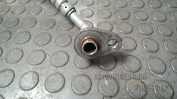Foto: SCHLAUCH KONDENSATOR/ KOMPRESSOR eines Ford Focus C-MAX 1.6 Ti-VCT