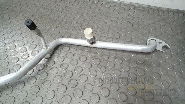 Foto: SCHLAUCH VERDAMPFER/ TROCKNER eines Ford Focus C-MAX 1.6 Ti-VCT