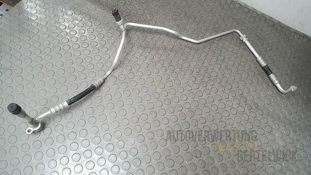 Foto: SCHLAUCH KONDENSATOR/ VERDAMPFER eines Ford Focus C-MAX 1.6 Ti-VCT