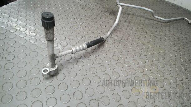 Foto: SCHLAUCH KONDENSATOR/ VERDAMPFER eines Ford Focus C-MAX 1.6 Ti-VCT