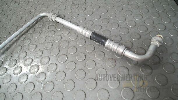 Foto: SCHLAUCH KONDENSATOR/ VERDAMPFER eines Ford Focus C-MAX 1.6 Ti-VCT