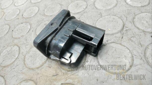 Foto: FENSTERHEBERSCHALTER eines Ford Mondeo Turnier 2.0 TDCi Aut.