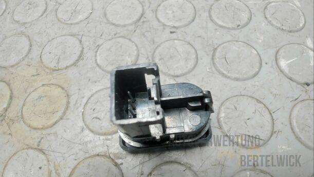Foto: FENSTERHEBERSCHALTER eines Ford Mondeo Turnier 2.0 TDCi Aut.