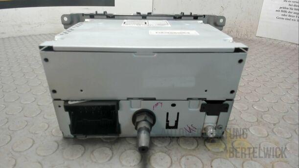 Foto: RADIO / MP3 ( SONY ) eines Ford Mondeo Turnier 2.0 TDCi Aut.