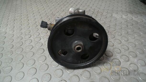 Foto: PUMPE SERVOLENKUNG/ SERVOPUMPE eines Ford Focus C-MAX 1.6 Ti-VCT