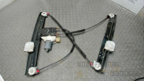 Foto: FENSTERHEBER VORNE LINKS eines Ford Mondeo Turnier 2.0 TDCi Aut.