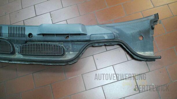 Foto: WINDLAUF eines Ford Focus C-MAX 1.6 Ti-VCT GL