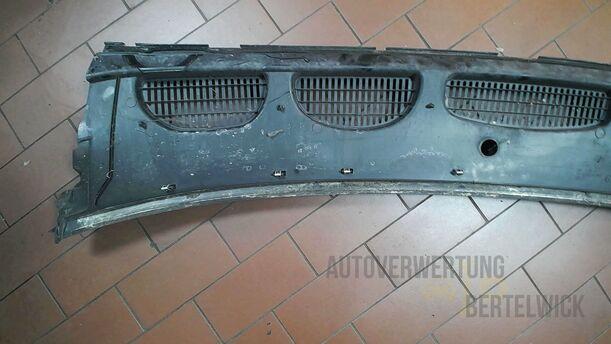 Foto: WINDLAUF eines Ford Focus C-MAX 1.6 Ti-VCT GL