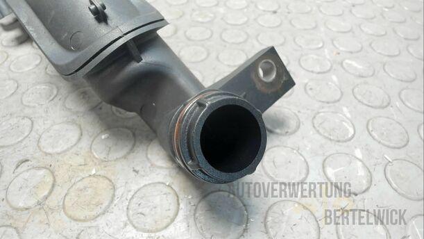 Foto: ÖLFÜLLDECKEL eines Ford Mondeo Turnier 2.0 TDCi Aut. GL