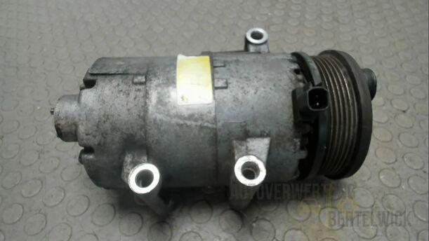Foto: KLIMAKOMPRESSOR eines Ford Mondeo Turnier 2.0 TDCi Aut. GL