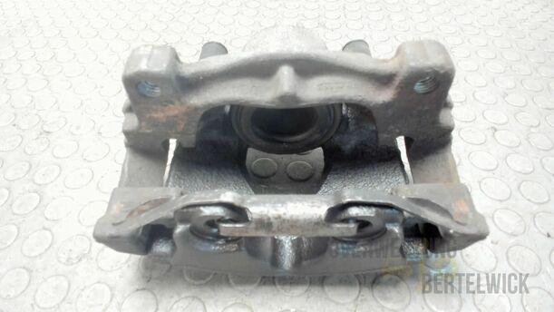 Foto: BREMSSATTEL VORNE LINKS eines Ford Mondeo Turnier 2.0 TDCi Aut. GL