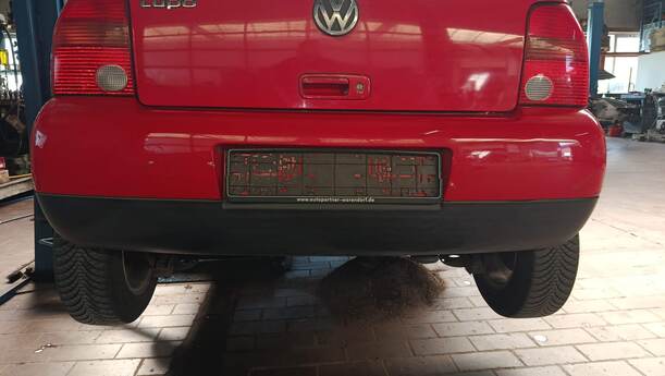 Foto: STOSSFÄNGER / STOßSTANGE HINTEN eines VW Lupo 1.0 GL