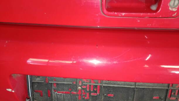 Foto: STOSSFÄNGER / STOßSTANGE HINTEN eines VW Lupo 1.0 GL