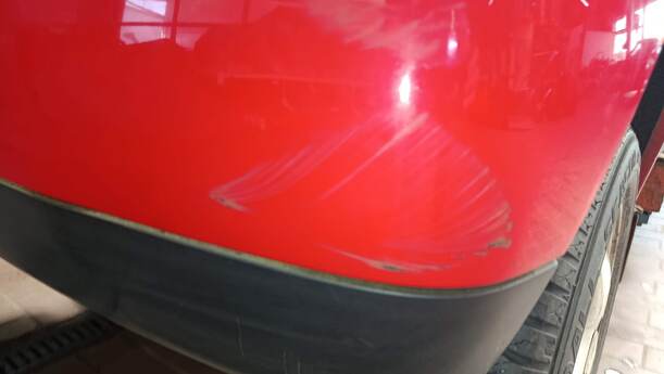 Foto: STOSSFÄNGER / STOßSTANGE HINTEN eines VW Lupo 1.0 GL
