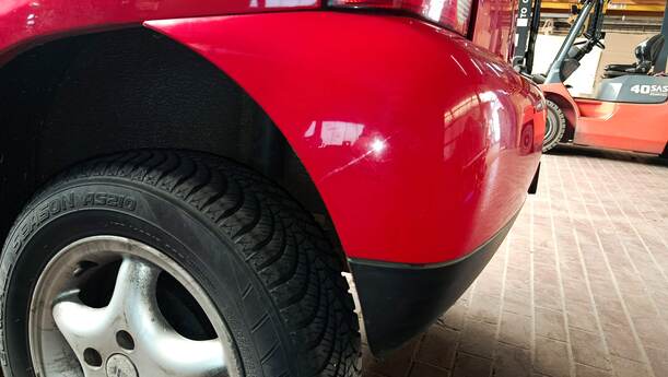 Foto: STOSSFÄNGER / STOßSTANGE HINTEN eines VW Lupo 1.0 GL