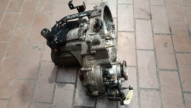 Foto: SCHALTGETRIEBE 5 GANG ( DTP / EFM ) eines VW Lupo 1.0 GL