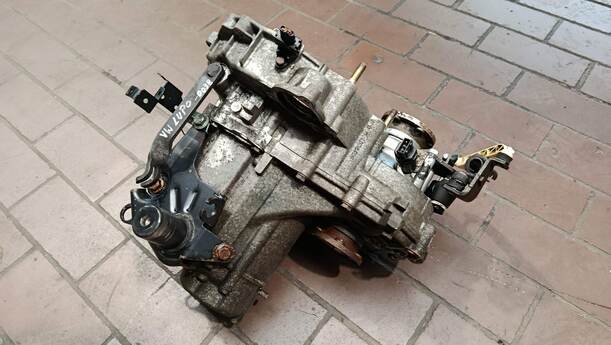 Foto: SCHALTGETRIEBE 5 GANG ( DTP / EFM ) eines VW Lupo 1.0 GL