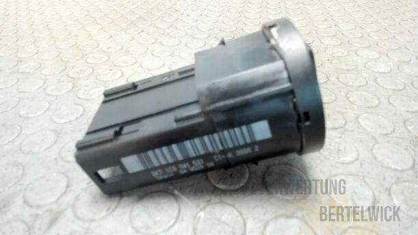 Foto: LICHTSCHALTER eines VW Lupo 1.0 GL