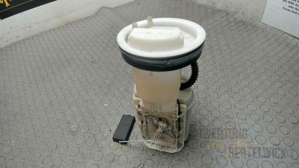 Foto: KRAFTSTOFFPUMPE eines VW Lupo 1.0 GL