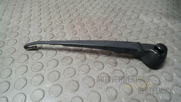 Foto: SCHEIBENWISCHERARM HINTEN eines VW Golf 1.4 GL