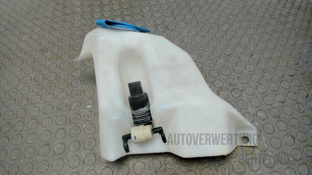 Foto: SCHEIBENWASCHBEHÄLTER eines VW Lupo 1.0 GL