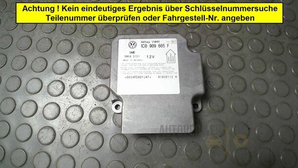 Foto: STEUERGERÄT AIRBAG/ AIRBAGSTEUERGERÄT eines VW Golf 1.4 GL