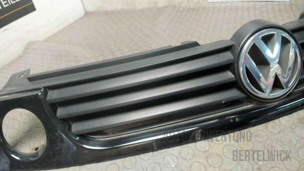 Foto: FRONTBLENDE / KÜHLERGRILL eines VW Lupo 1.0 GL
