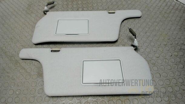 Foto: SONNENBLENDENPAAR eines Mazda MPV 2.0 TD GLX