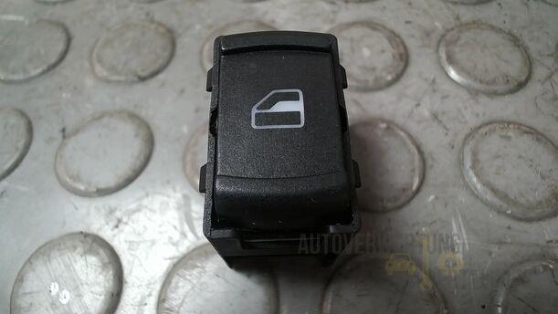 Foto: FENSTERHEBERSCHALTER eines VW Golf 1.4 GLX