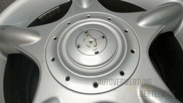 Foto: FELGENSATZ ALU ( DESIGN 5 STAR 83 ) 6,5 X 16 ET48 eines Mini (BMW) Mini Cooper S