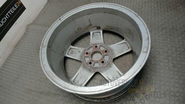 Foto: ALUFELGE SMR770A (7X17 ET55) eines Honda Civic 1.8i-VTEC