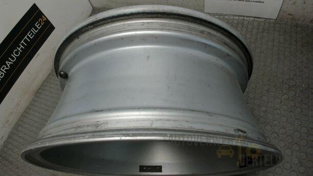 Foto: ALUFELGE SMR770A (7X17 ET55) eines Honda Civic 1.8i-VTEC