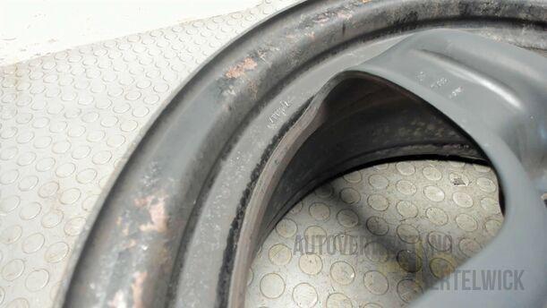 Foto: STAHLFELGE 7X17 ET41 eines Opel Insignia 2.0 CDTI ecoFLEX Start/Stop
