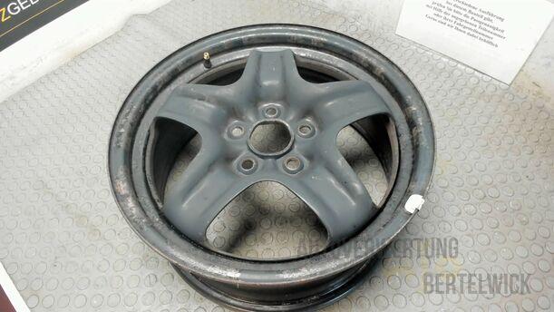Foto: STAHLFELGE 7X17 ET41 eines Opel Insignia 2.0 CDTI ecoFLEX Start/Stop