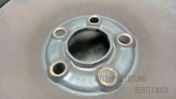 Foto: STAHLFELGE 6X15 ET38 eines VW Golf 1.4