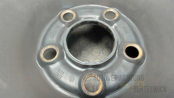 Foto: STAHLFELGE 6X15 ET38 eines VW Golf 1.4