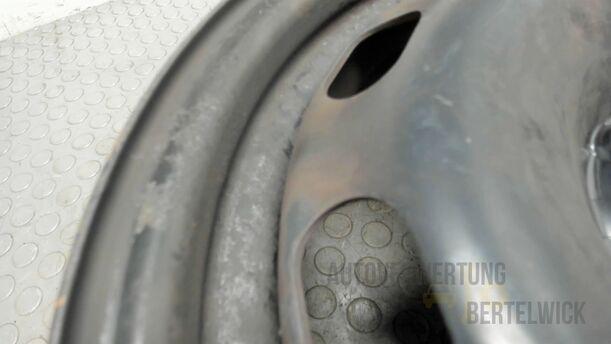 Foto: STAHLFELGE 6X15 ET38 eines VW Golf 1.4