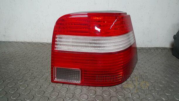 Foto: HECKLEUCHTE/ RÜCKLEUCHTE RECHTS eines VW Golf 1.4