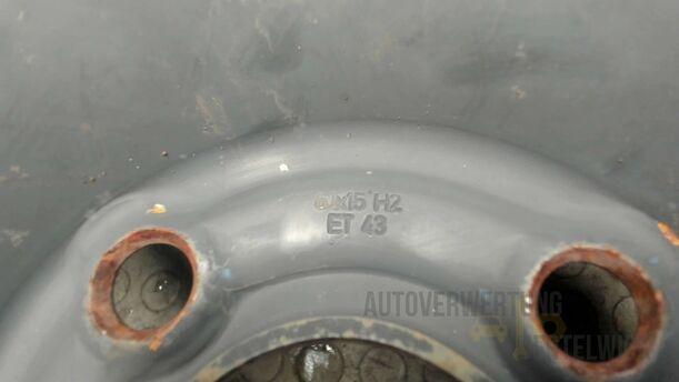 Foto: STAHLFELGE 6X15 ET43 ( 4 LOCH ) eines Opel Meriva 1.6 16V